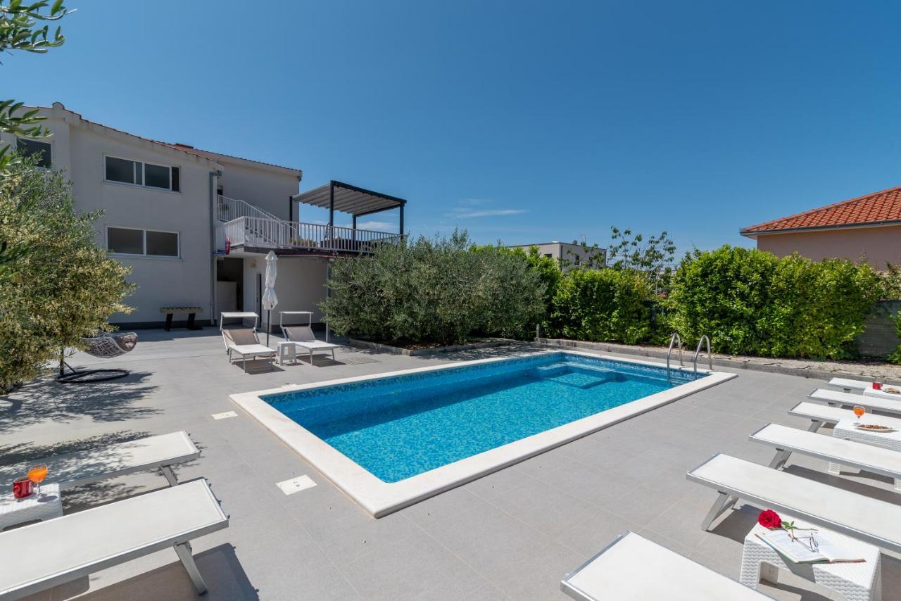Apartmani Ville Vengo Trogir Buitenkant foto