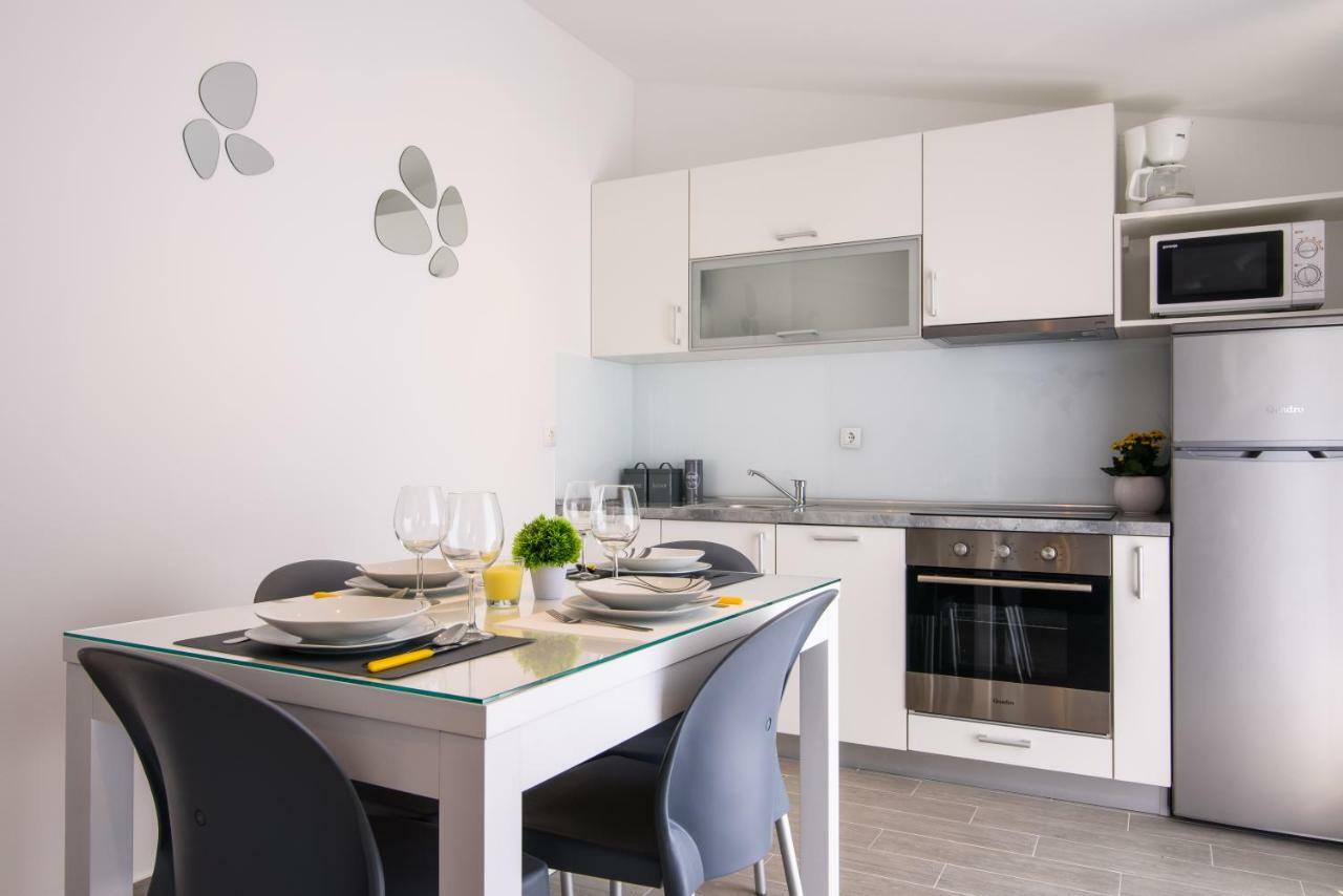 Apartmani Ville Vengo Trogir Buitenkant foto