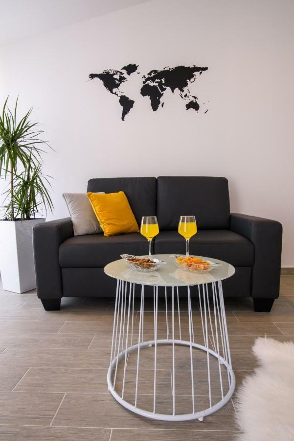 Apartmani Ville Vengo Trogir Buitenkant foto
