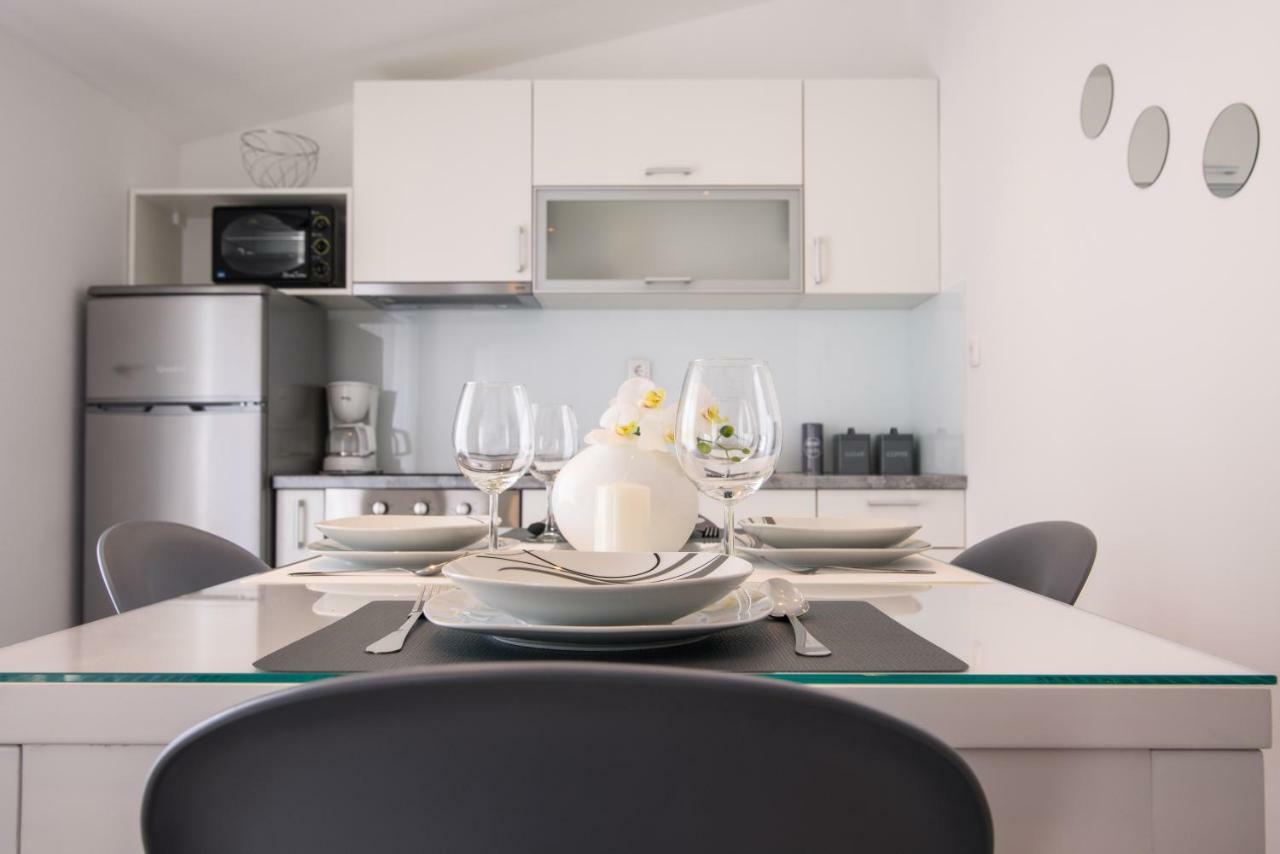 Apartmani Ville Vengo Trogir Buitenkant foto