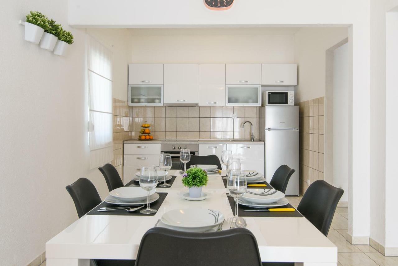 Apartmani Ville Vengo Trogir Buitenkant foto